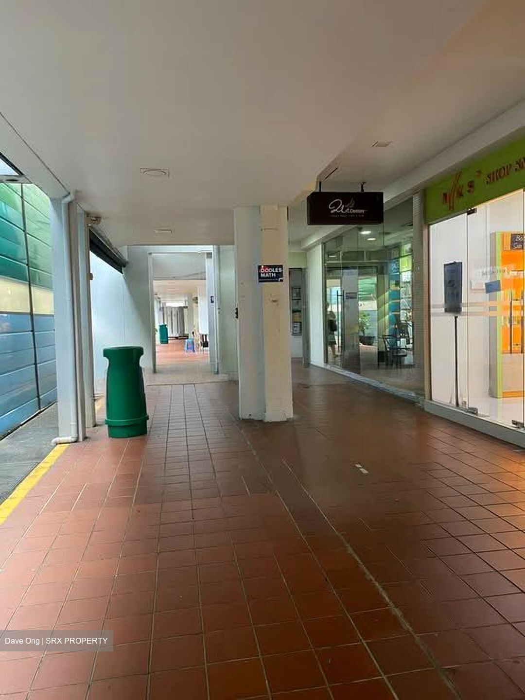 Ang Mo Kio Avenue 6 (D20), Shop House #568682281